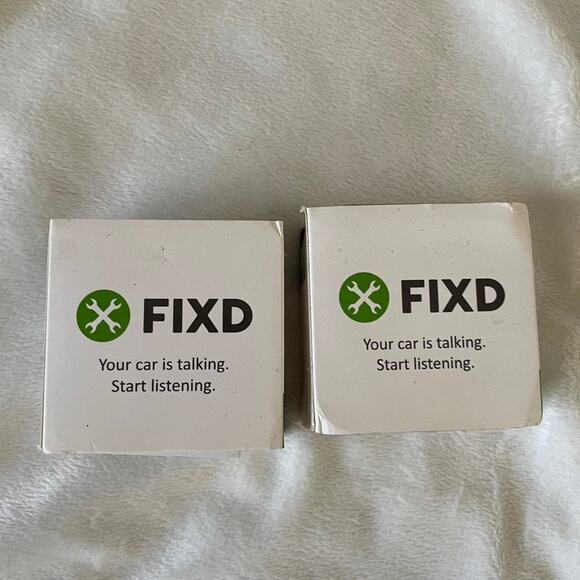 FIXD OBD-II Active Car Health Monitor Engine Code Reader Diagnostic Scanner Tool - Picture 1 of 3